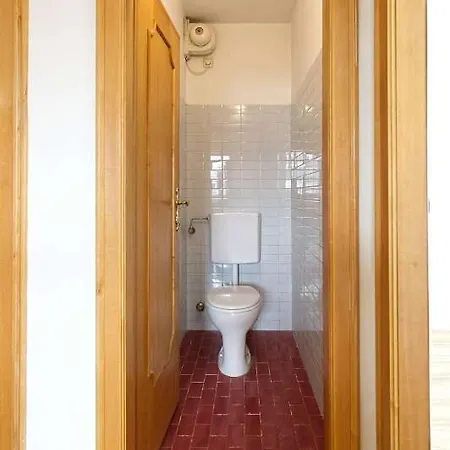 Privat bolig Flower Nahe Bahnhof & Lkh Salzburg